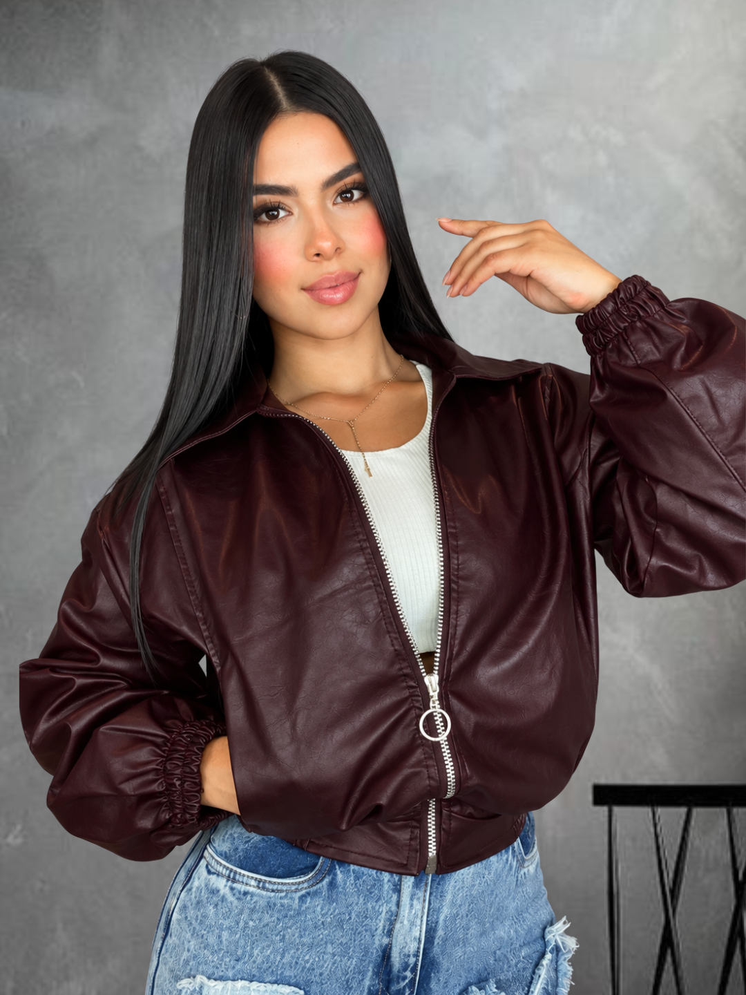 Chaqueta Cuero Oversize con bolsillos